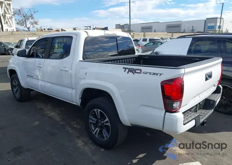 2019 Toyota Tacoma Trd Sport z USA, uszkodzony, nr VIN 3TMAZ5CN8KM097396
